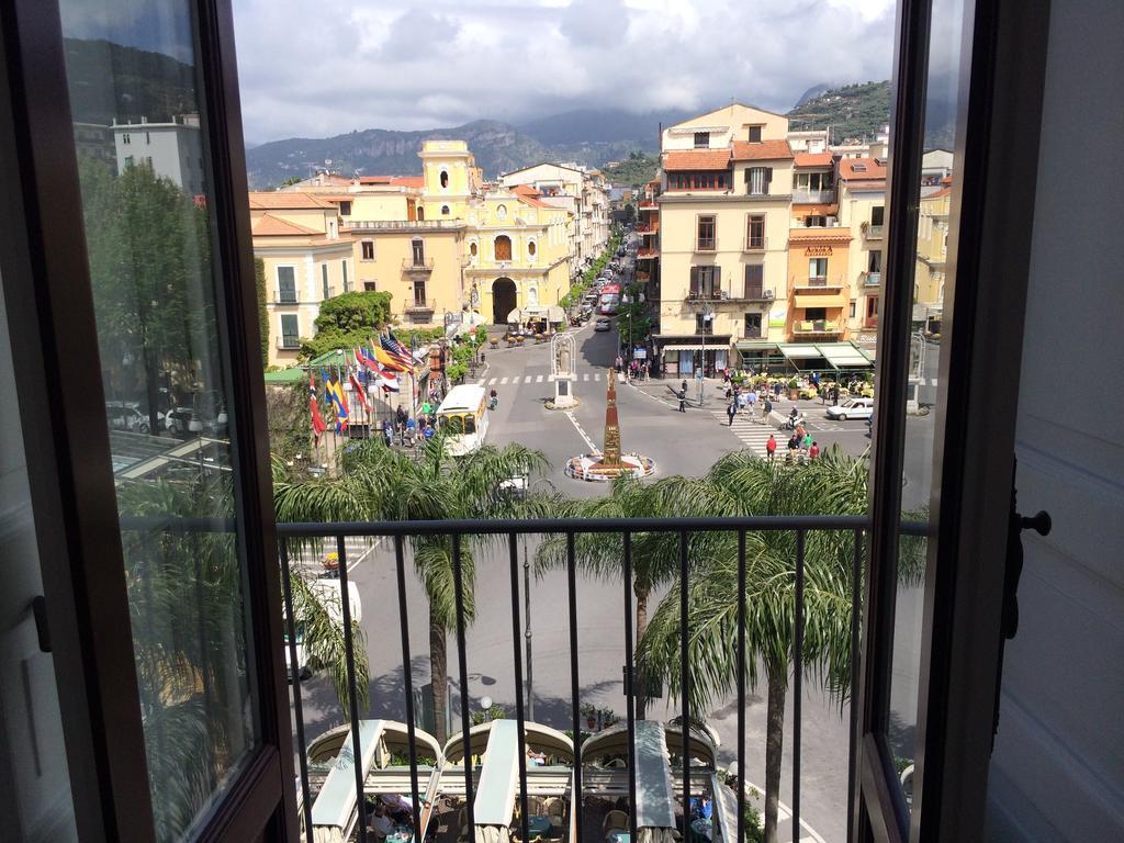 La Casa Dell'Orologio - Main Square Hotel Sorrento Phòng bức ảnh