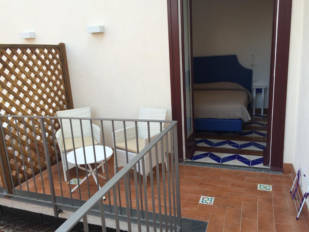 La Casa Dell'Orologio - Main Square Hotel Sorrento Phòng bức ảnh